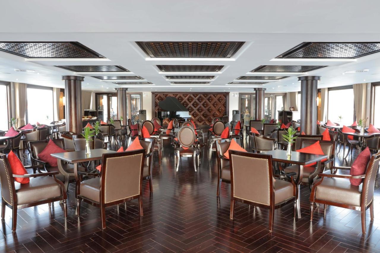 Ambassador Cruise Halong Bay Hotel ฮาลอง ภายนอก รูปภาพ