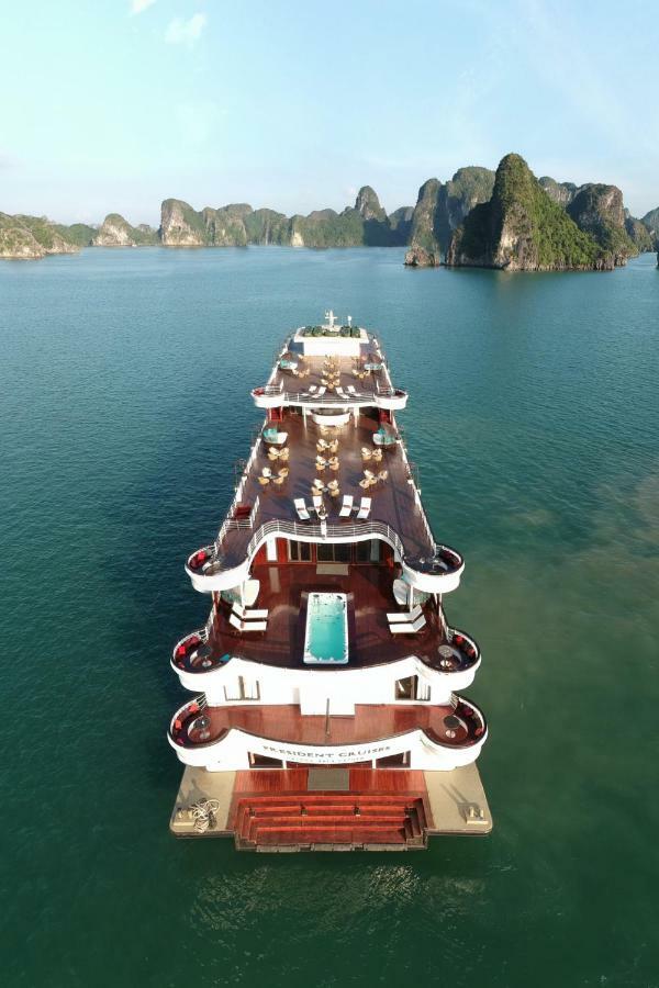 Ambassador Cruise Halong Bay Hotel ฮาลอง ภายนอก รูปภาพ